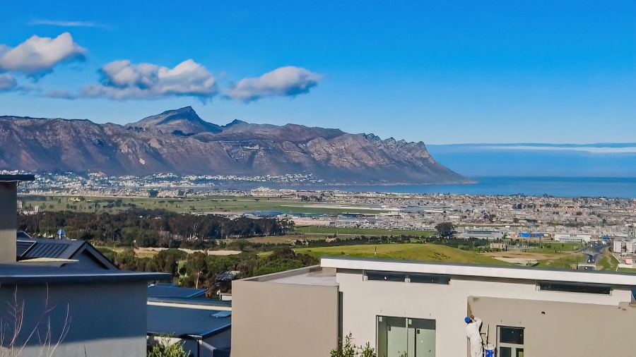 3 Bedroom Property for Sale in Fairhaven Country Estate Western Cape